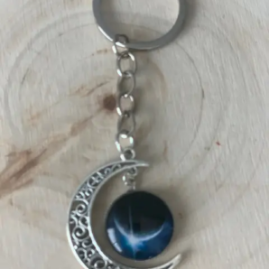 DEMI LUNE